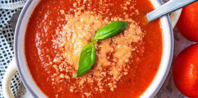 Soupe à la tomate et au basilic